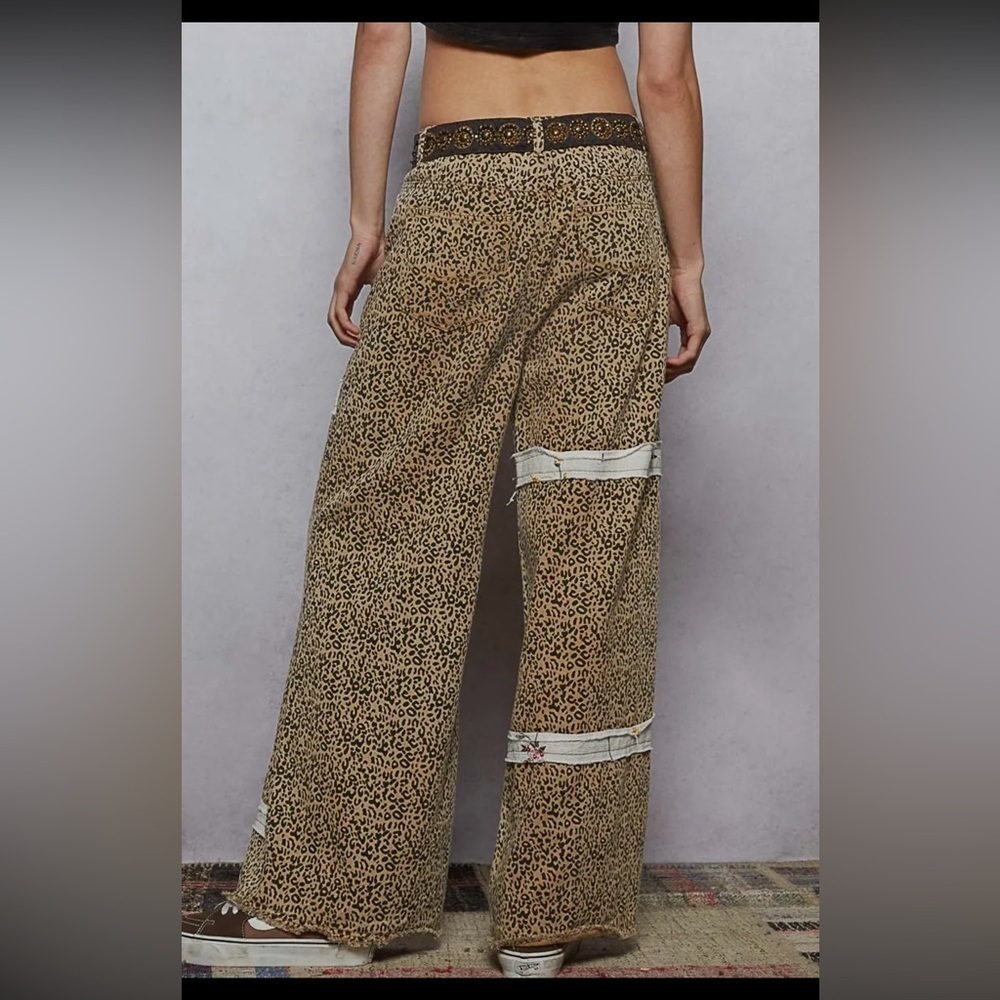 POL. Leopard Print Wide-Leg Pants - Picture 3 of 4